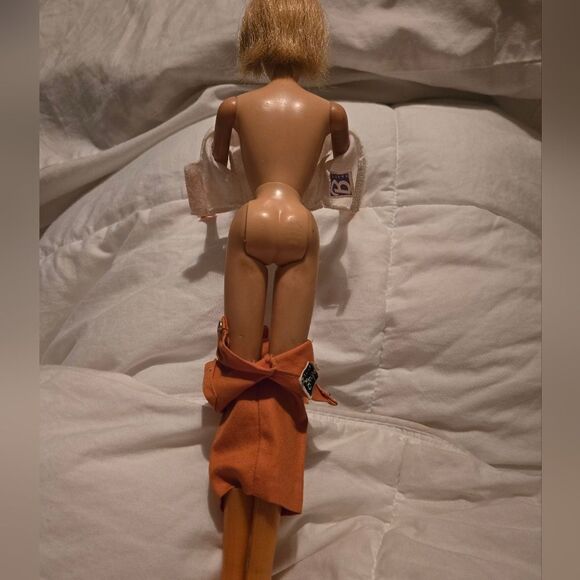 Vintage 1966  Barbie Doll with outfit. - Picture 6 of 16